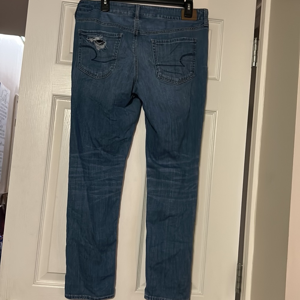American Eagle Ripped Jeans - Picture 2 of 3